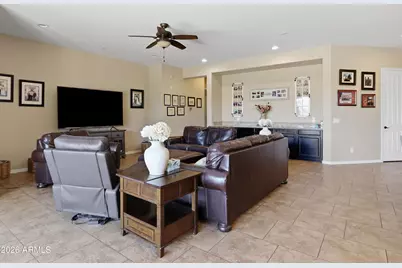18127 W Sells Drive, Goodyear, AZ 85395 - Photo 15