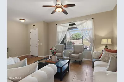 18127 W Sells Drive, Goodyear, AZ 85395 - Photo 7