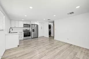1332 E Campbell Ave, Phoenix, AZ 85014 - Photo 33