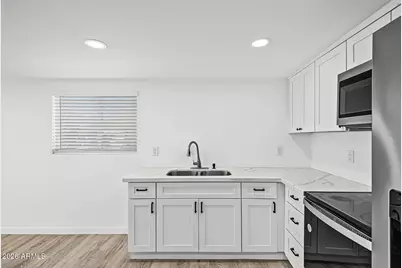 1332 E Campbell Avenue, Phoenix, AZ 85014 - Photo 37