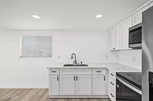 1332 E Campbell Ave, Phoenix, AZ 85014 - Photo 37