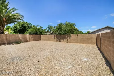 2472 W Wrangler Way, San Tan Valley, AZ 85144 - Photo 15