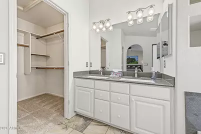 872 W Silver Creek Road, Gilbert, AZ 85233 - Photo 19