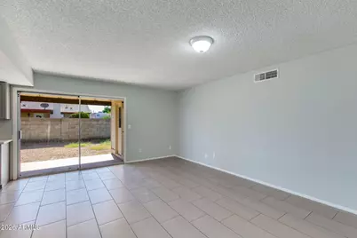 6353 W Mission Lane, Glendale, AZ 85302 - Photo 17