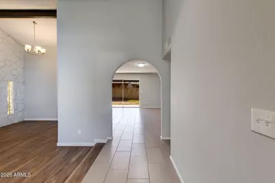 6353 W Mission Lane, Glendale, AZ 85302 - Photo 11