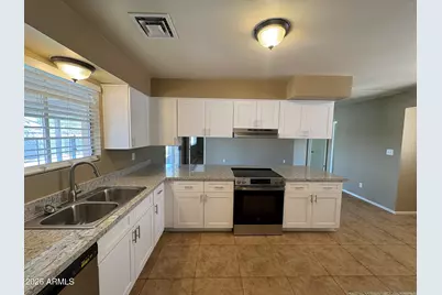 3828 W Lane Avenue, Phoenix, AZ 85051 - Photo 5