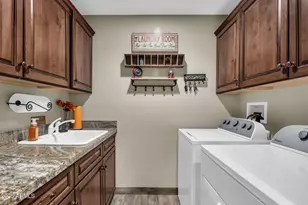 2458 E Roma Ave, Phoenix, AZ 85016 - Photo 5