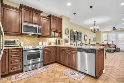 2458 E Roma Avenue, Phoenix, AZ 85016 - Photo 13
