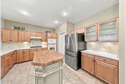 19746 N Lone Cactus Drive, Surprise, AZ 85374 - Photo 17