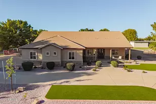 1744 E Country Ln, Gilbert, AZ 85298 - Photo 5