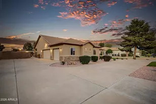 1744 E Country Ln, Gilbert, AZ 85298 - Photo 3
