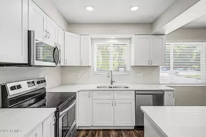 7710 N 7th Avenue, Phoenix, AZ 85021 - Photo 17