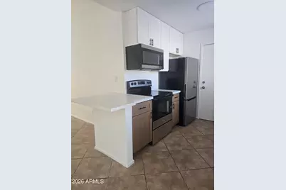 7006 S 45th Street, Phoenix, AZ 85042 - Photo 1