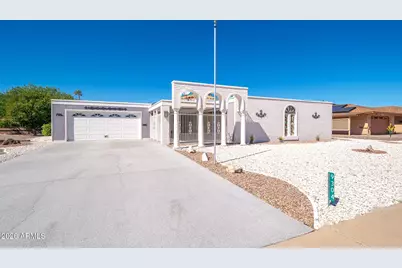 9304 W Briarwood Circle, Sun City, AZ 85351 - Photo 1