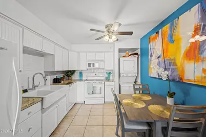 8046 E Oak Street, Scottsdale, AZ 85257 - Photo 13