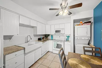 8046 E Oak Street, Scottsdale, AZ 85257 - Photo 15