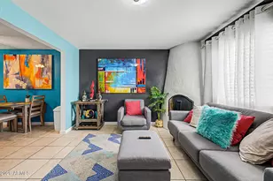8046 E Oak St, Scottsdale, AZ 85257 - Photo 1