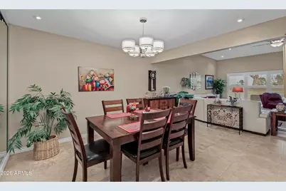 15637 N Cameo Drive, Sun City, AZ 85351 - Photo 13