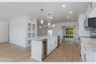 4322 E Mulberry Drive, Phoenix, AZ 85018 - Photo 13