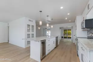 4322 E Mulberry Dr, Phoenix, AZ 85018 - Photo 13