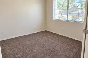 860 N McQueen Rd, Chandler, AZ 85225 - Photo 13