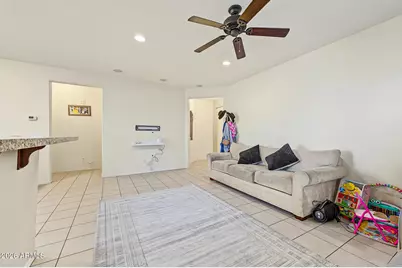 18166 W Sunnyslope Lane, Waddell, AZ 85355 - Photo 5