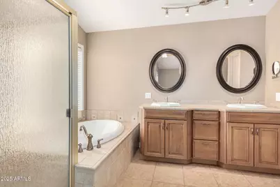 3013 E Bighorn Avenue, Phoenix, AZ 85048 - Photo 15