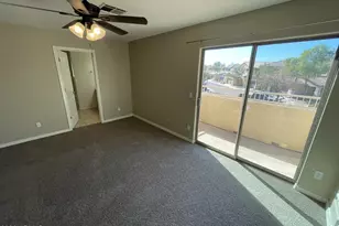 10225 W Camelback Rd, Phoenix, AZ 85037 - Photo 11