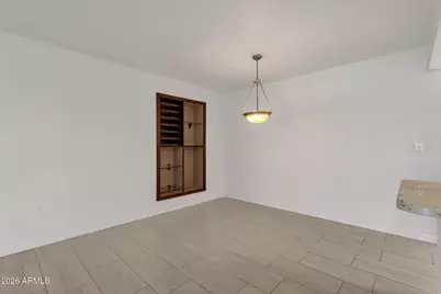 13620 N Hawthorn Drive, Sun City, AZ 85351 - Photo 7