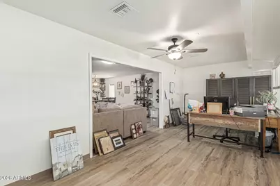 10776 W Cinnebar Avenue, Sun City, AZ 85351 - Photo 17