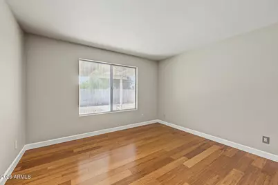 9758 N 68th Lane, Peoria, AZ 85345 - Photo 9