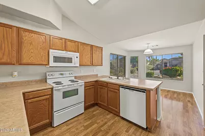 3352 E Stanford Avenue, Gilbert, AZ 85234 - Photo 13