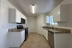 5807 N 73rd Dr, Glendale, AZ 85303 - Photo 13