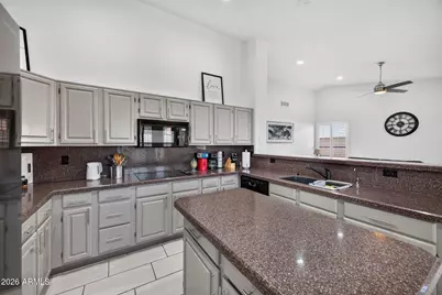 13629 N 71st Drive, Peoria, AZ 85381 - Photo 21