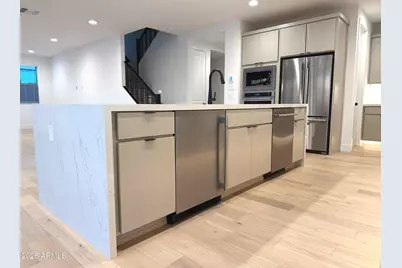 7390 W Hedge Hog Place, Peoria, AZ 85383 - Photo 5
