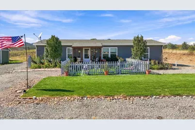 2330 S Aubrey Avenue, Humboldt, AZ 86329 - Photo 1