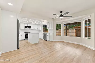 2966 W Comstock Drive, Chandler, AZ 85224 - Photo 9