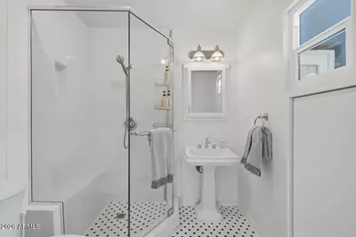 61 W Edgemont Avenue, Phoenix, AZ 85003 - Photo 47