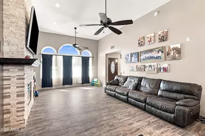 8621 W Via Montoya Drive, Peoria, AZ 85383 - Photo 9