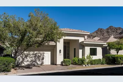 3124 E Squaw Peak Circle, Phoenix, AZ 85016 - Photo 21