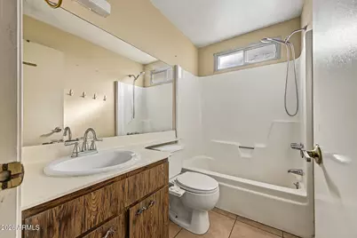 8717 W Clarendon Avenue, Phoenix, AZ 85037 - Photo 17