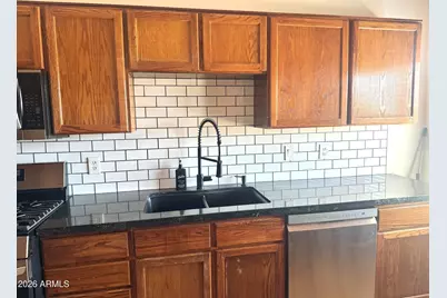 706 E Whitton Avenue #B, Phoenix, AZ 85014 - Photo 5
