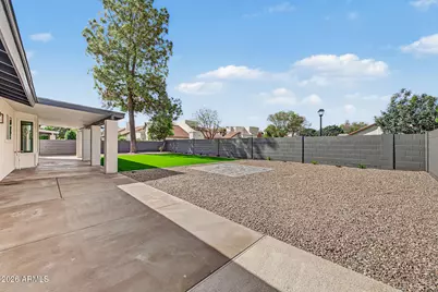 8858 S Los Feliz Drive, Tempe, AZ 85284 - Photo 41