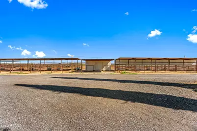 37505 S Camino Blanco Road, Wickenburg, AZ 85390 - Photo 51