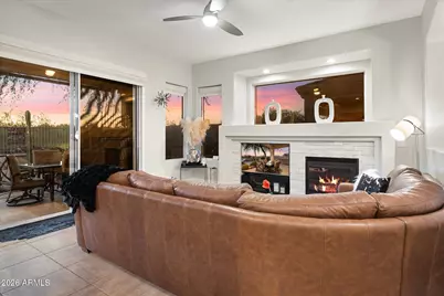 22440 N 52nd Place, Phoenix, AZ 85054 - Photo 19
