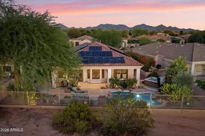 22440 N 52nd Place, Phoenix, AZ 85054 - Photo 33