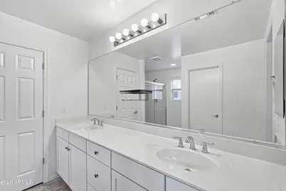 2437 N 73rd Drive, Phoenix, AZ 85035 - Photo 23