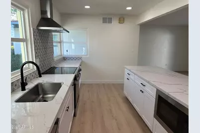 4314 E Oak Street, Phoenix, AZ 85008 - Photo 7