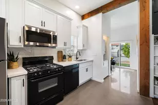 706 E Whitton Ave, Phoenix, AZ 85014 - Photo 7