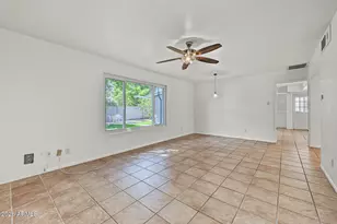 6525 E Oak St, Scottsdale, AZ 85257 - Photo 5